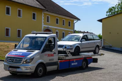 Raser-Auto wird versteigert FOKE-2024081614308709-050.jpg