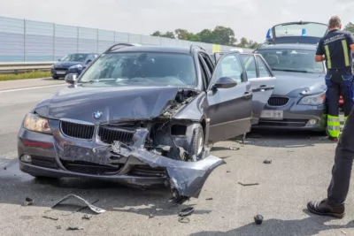 Verkehrsunfall auf der Westautobahn: 4 Fahrzeuge und 13 Personen beteiligt foke-109409.jpg