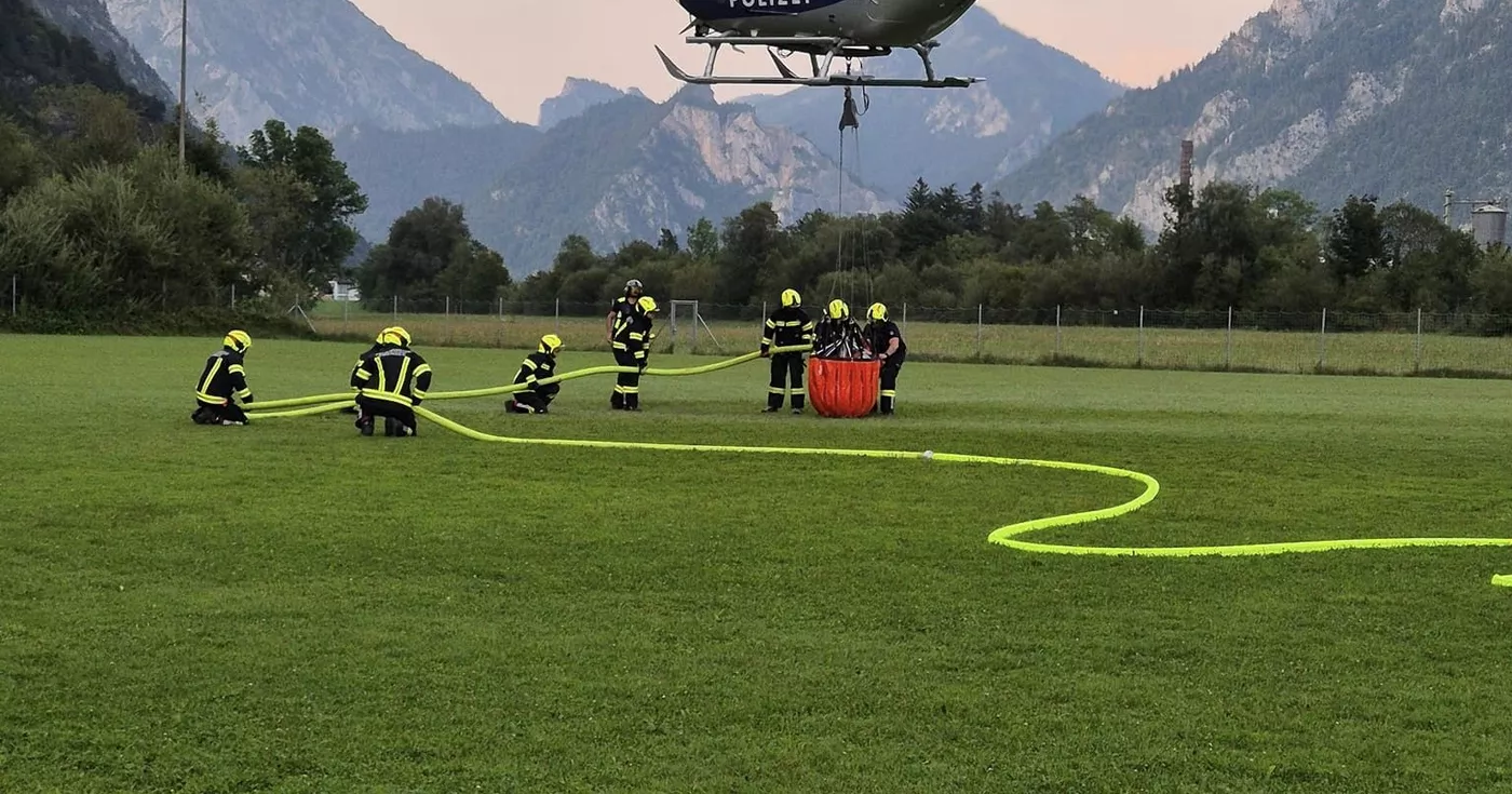 Titelbild: Waldbrand Ebensee