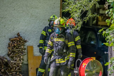 Gebäudebrand in Hinterstoder fordert Einsatz von vier Feuerwehren DSC-9681.jpg