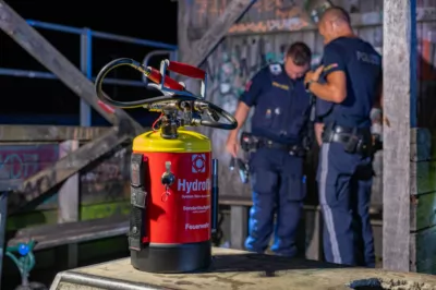 Kleinbrand in einem Wartehäuschen - Feuerwehr Kirchdorf im Einsatz DSC-0385.jpg