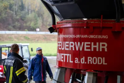 Hochwassersituation auch im Bezirk Rohrbach und Urfahr Umgebung angespannt A7401270-2400.jpg