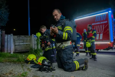 Bestätigter Brandverdacht - Feuerwehr Micheldorf verhindert Ausbreitung im Dachbereich DSC-1120.jpg