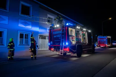 Bestätigter Brandverdacht - Feuerwehr Micheldorf verhindert Ausbreitung im Dachbereich DSC-1165.jpg