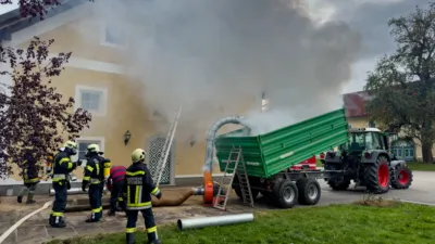 Glimmbrand in Hackschnitzelbunker – Großeinsatz der Feuerwehr in Hargelsberg FOKE-2024092815295264-010.jpg