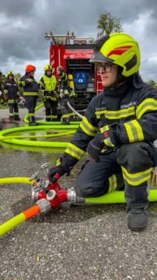 Glimmbrand in Hackschnitzelbunker – Großeinsatz der Feuerwehr in Hargelsberg FOKE-2024092815375290-036.jpg