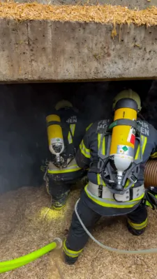 Glimmbrand in Hackschnitzelbunker – Großeinsatz der Feuerwehr in Hargelsberg FOKE-2024092815405309-055.jpg