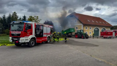 Glimmbrand in Hackschnitzelbunker – Großeinsatz der Feuerwehr in Hargelsberg FOKE-2024092815495330-076.jpg