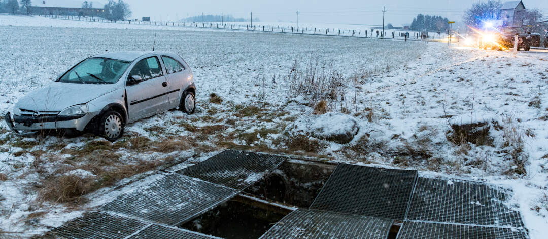 Titelbild: Spektakulärer Unfall mit Führerscheinneuling