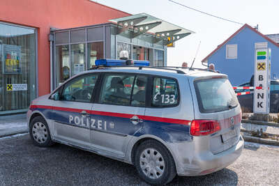 Banküberfall im Kronstorf - Täter gefasst foke_20180228_123255.jpg