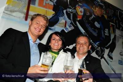 Ausgleich im vierten Spiel: Rückspiel am Ostersonntag in Salzburg foto-kerschi_01-04-2010_eishockeyliga__41.jpg