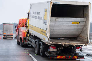 A1 - Unfall mit fünf Lkw und zwei Pkw foke_20190123_171619_01.jpg