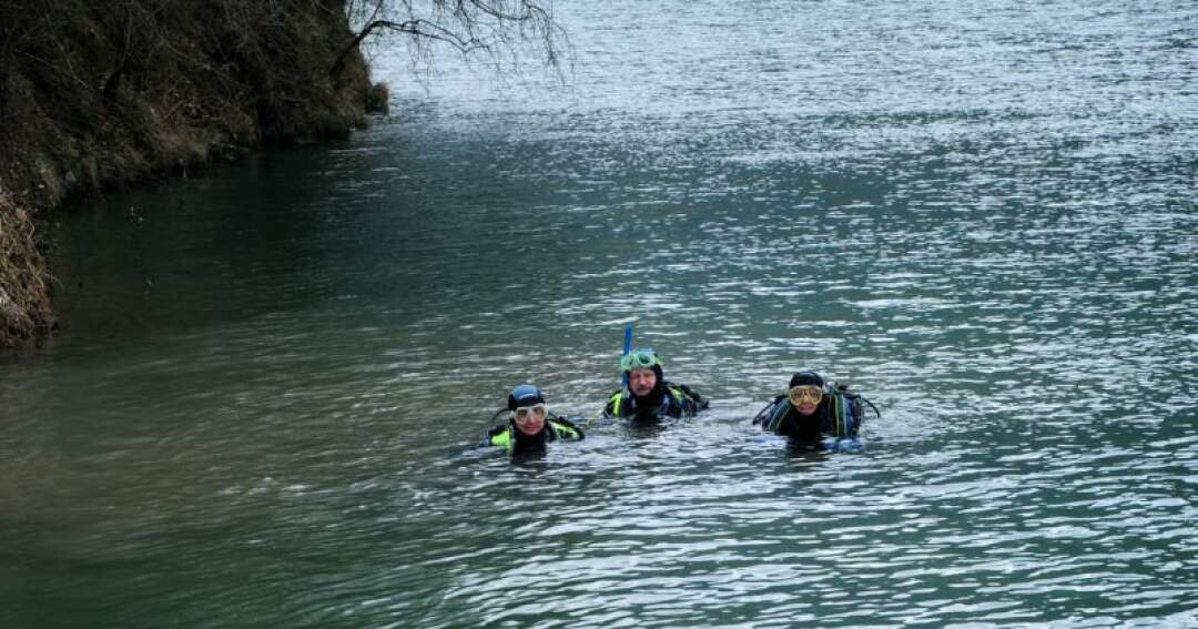 Titelbild: Harte Jungs im kalten Wasser