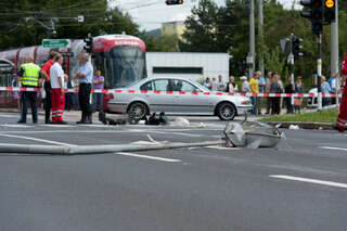 Tödlicher Verkehrsunfall im Kreuzungsbereich toedlicher-verkehrsunfall__17.jpg