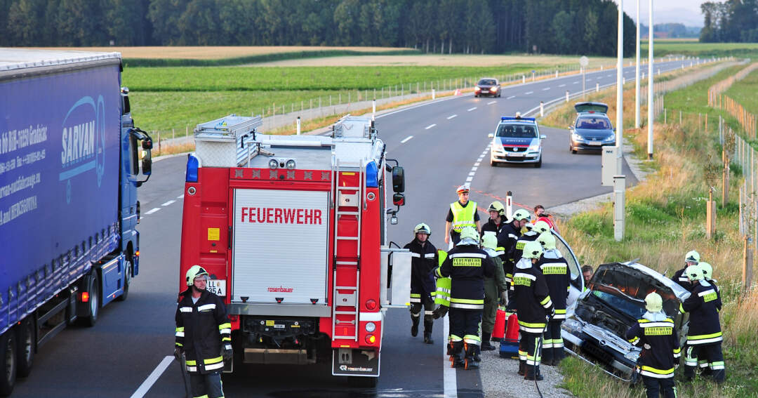 Titelbild: Auf B309 von Straße abgekommen