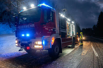 Verkehrsunfall auf der B126 Leonfeldener Straße foke-26462.jpg