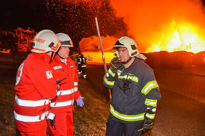 Großbrand in Herzogsdorf FOKE-202203162031-019.jpg