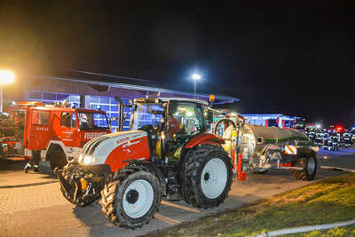 Großbrand in Herzogsdorf FOKE-202203162046-051.jpg