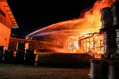 Großbrand in Herzogsdorf KASTNER-2022031621034250-008.jpg