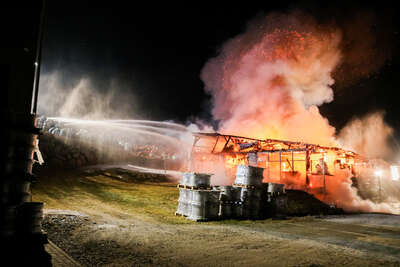 Großbrand in Herzogsdorf KASTNER-2022031621094274-013.jpg