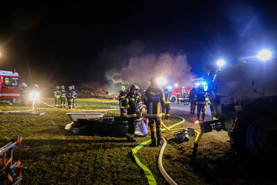 Großbrand in Herzogsdorf KASTNER-2022031621244308-016.jpg