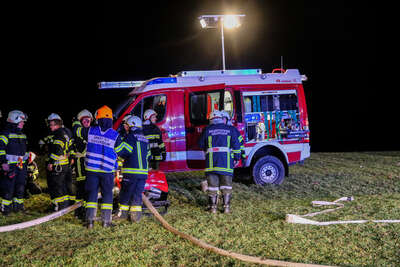 Großbrand in Herzogsdorf KASTNER-2022031621384324-019.jpg