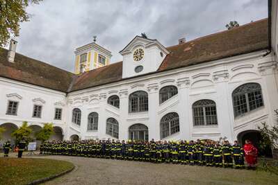 Abschnittsübung Schloss Tillysburg HDR32539.jpg