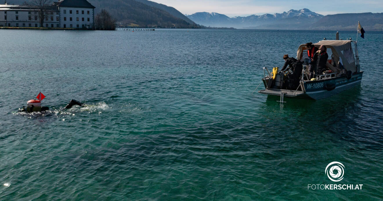 Titelbild: Archäologische Tauchgänge am Attersee