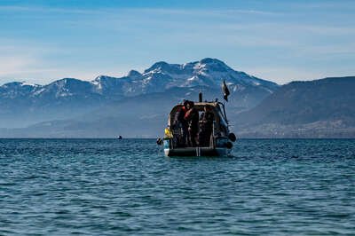 Archäologische Tauchgänge am Attersee DSC-5652-2.jpg