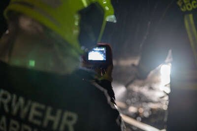 Brand in der Nähe vom Einkaufszentrum VARENA FVM-9335.jpg