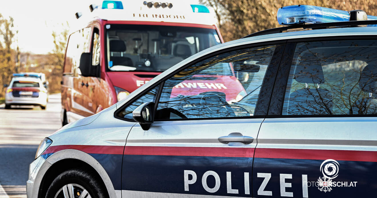 Schwerer Verkehrsunfall mit einem Schwerverletzten im Bezirk Rohrbach