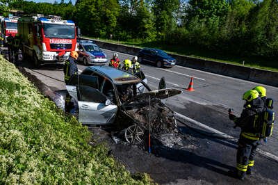 Fahrzeugbrand auf der A1 in Enns FOKE-2023051316262801-022.jpg