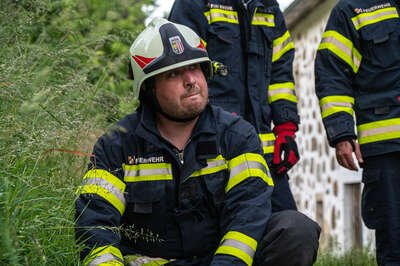 Feuerwehr Haibach und Reichenau im Einsatz: Heu im Heuboden sorgt für Brandverdacht Brandverdacht-Haibach-7376.jpg