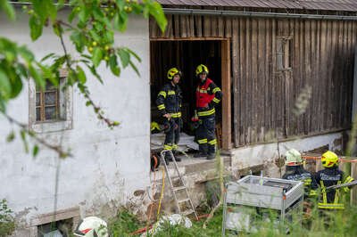 Feuerwehr Haibach und Reichenau im Einsatz: Heu im Heuboden sorgt für Brandverdacht Brandverdacht-Haibach-7384.jpg