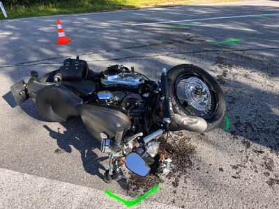 Motorradfahrer bei Unfall schwer verletzt IMG-20230630-063603-627.jpg